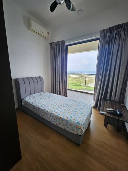 Kings Bay @ Country Garden Danga Bay - 4