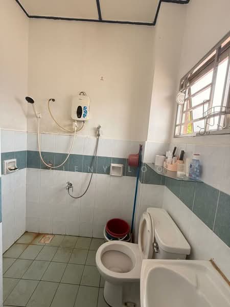 Rumah Teres 2 Tingkat untuk Dijual di Iskandar Puteri (Nusajaya) (Johor) - Jeny Loo - Bathroom - PropertyGuru.com.my