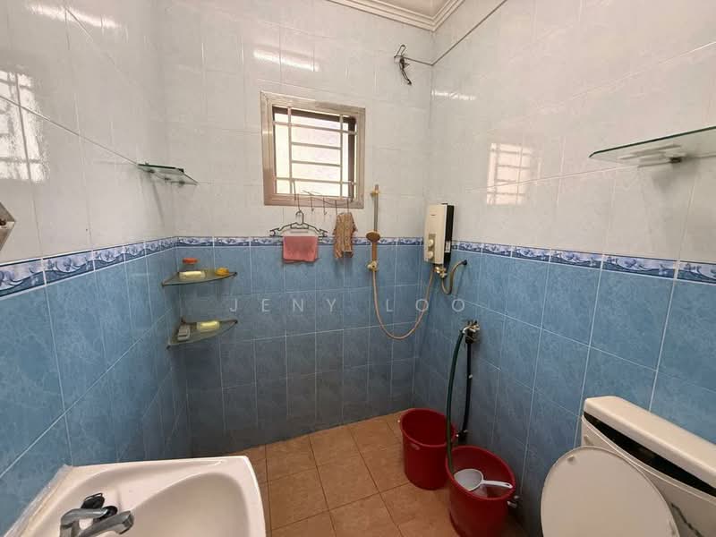 Rumah Teres 2 Tingkat untuk Dijual di Iskandar Puteri (Nusajaya) (Johor) - Jeny Loo - Bathroom - PropertyGuru.com.my