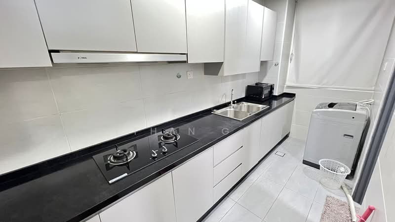 Servis Apartment untuk Disewa di KSL Residence @ Daya - Ethan Gan - Kitchen - PropertyGuru.com.my
