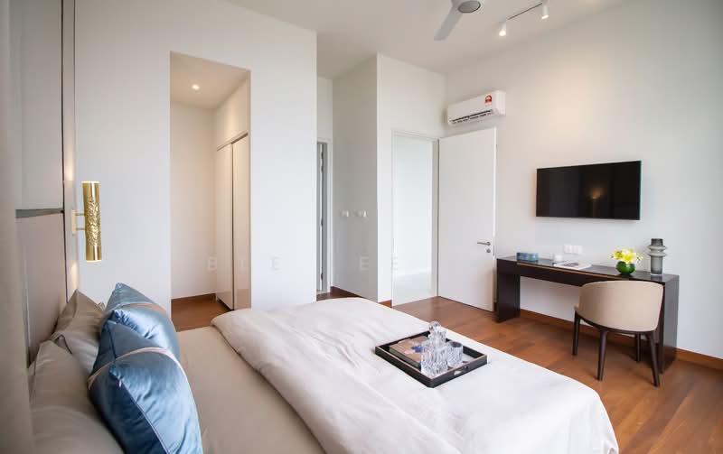Service Residence for Sale at Service Suites @ Pavilion Embassy - Bee Lee Ku - Bedroom - PropertyGuru.com.my
