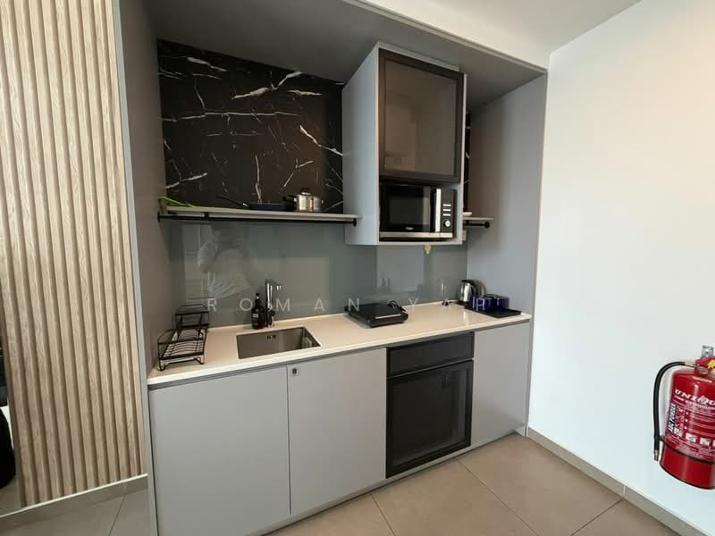 Servis Apartment untuk Dijual di Mossaz @ Empire City - Roman Yap - Kitchen - PropertyGuru.com.my