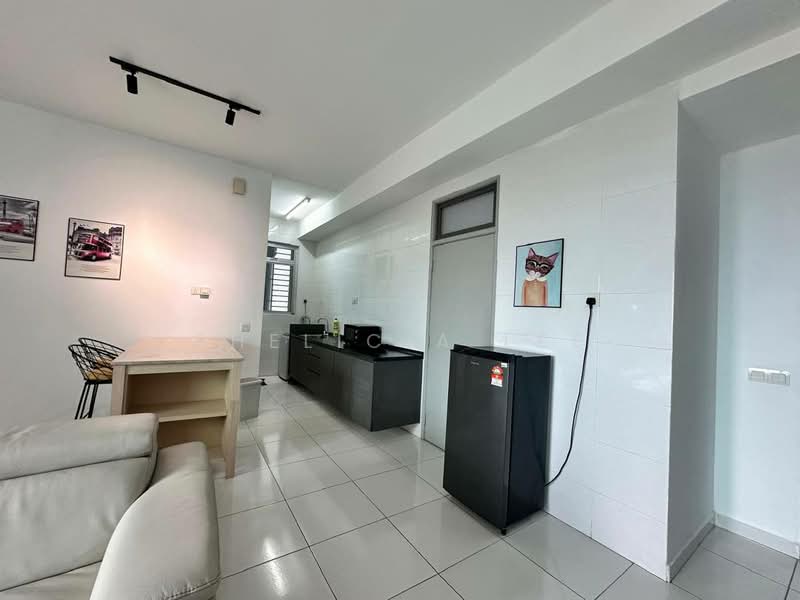 Servis Apartment untuk Dijual di The Sky Executive Suites - Phelicia Lee - Kitchen - PropertyGuru.com.my