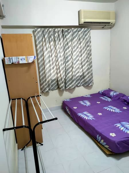 Rumah Flat untuk Disewa di Farlim 4 - Rita Loh - Bedroom - PropertyGuru.com.my