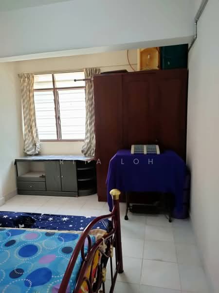 Rumah Flat untuk Disewa di Farlim 4 - Rita Loh - Bedroom - PropertyGuru.com.my