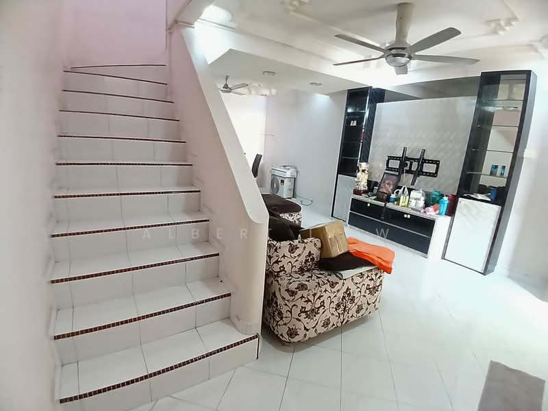 2-storey Terraced House for Sale in Bakri (Johor) - Albert Liew - Living Room - PropertyGuru.com.my