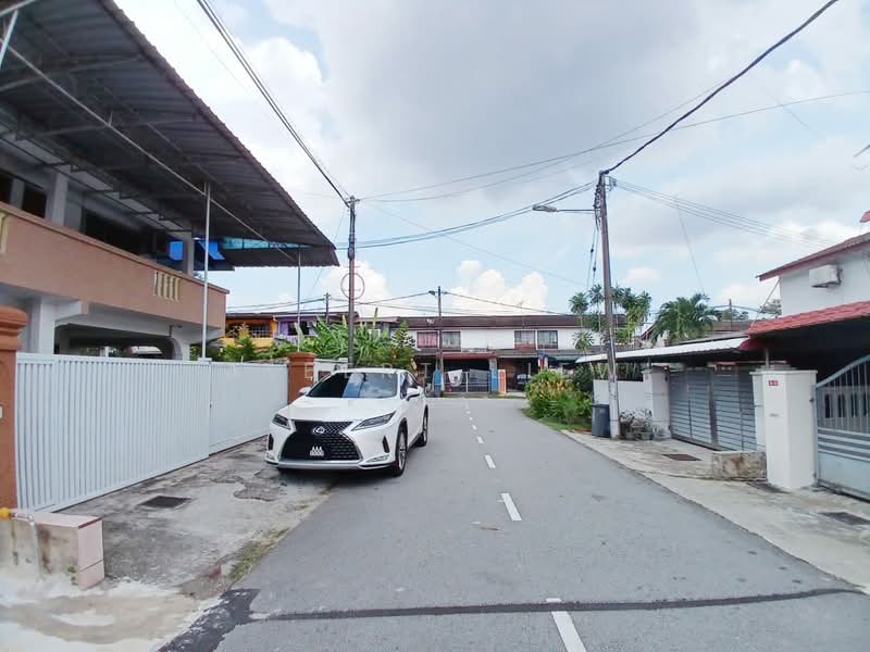 2-storey Terraced House for Sale in Bakri (Johor) - Albert Liew - Exterior - PropertyGuru.com.my