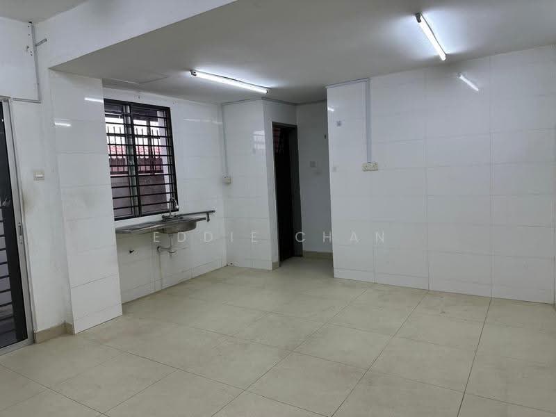 Rumah Teres 2.5-Tingkat untuk Dijual di Wangsa Maju (Kuala Lumpur) - Eddie Chan - Kitchen - PropertyGuru.com.my