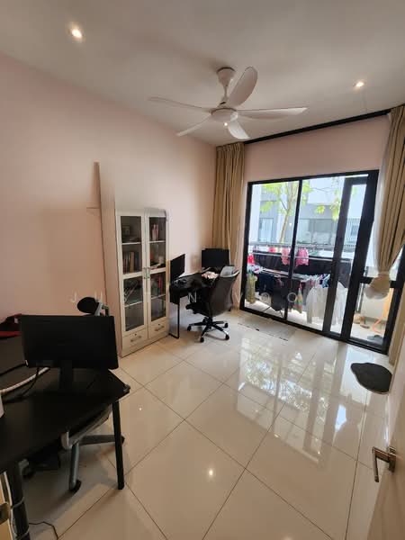 2-storey Terraced House for Sale in Bandar Gamuda Gardens (Rawang) - Justin Voon - Study - PropertyGuru.com.my