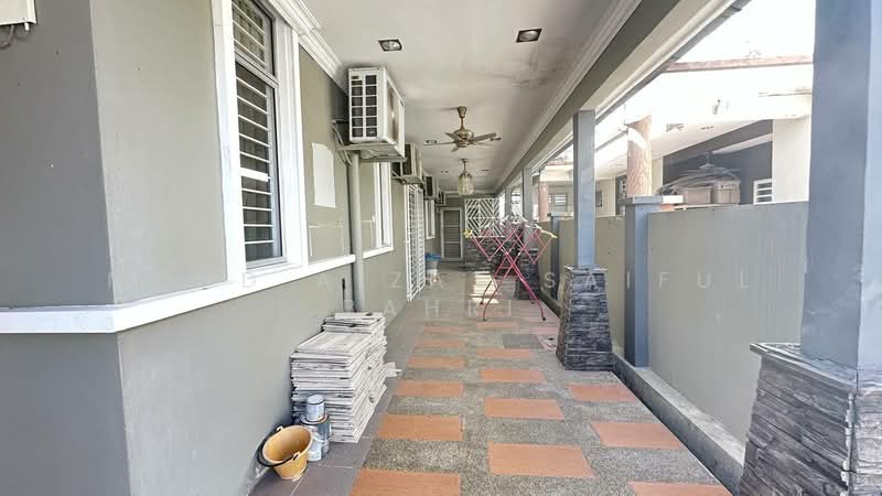 Semi-Detached House for Sale in Taman Jelok Impian (Kajang) - Mohd Aizat Saiful Bahri - Exterior - PropertyGuru.com.my