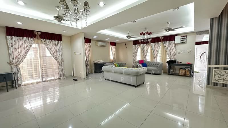 Semi-Detached House for Sale in Taman Jelok Impian (Kajang) - Mohd Aizat Saiful Bahri - Living Room - PropertyGuru.com.my