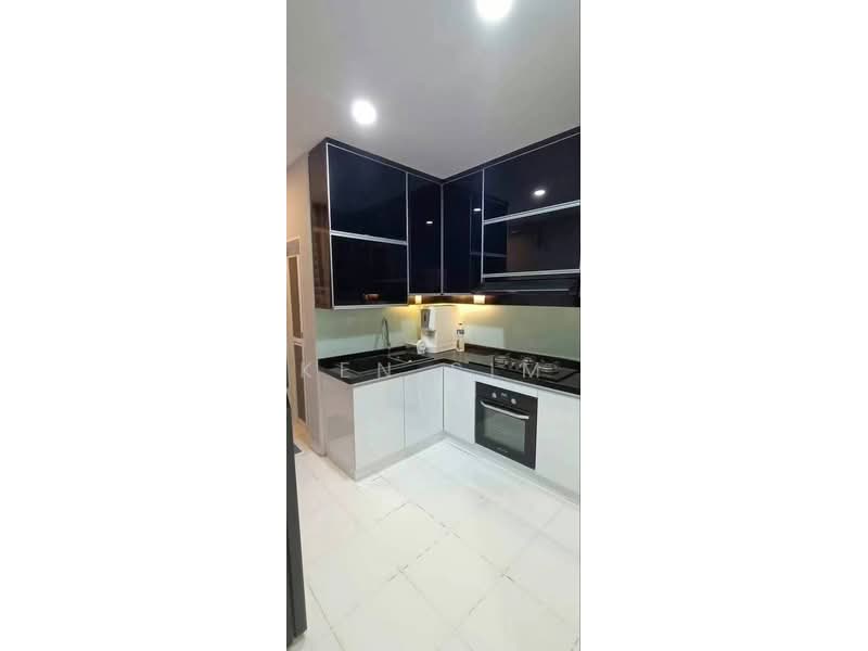 For Rent - Sky Garden Residences