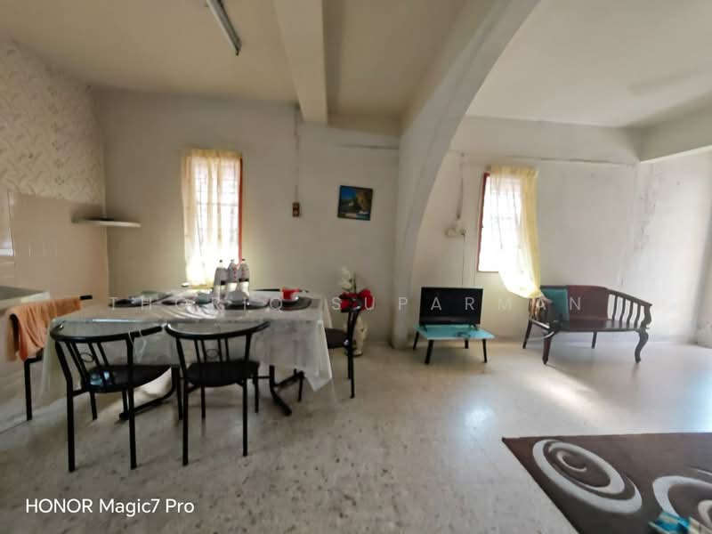 Rumah Teres 2 Tingkat untuk Dijual di Taman Sri Gombak (Gombak) - Thoriq Suparman - Dining Room - PropertyGuru.com.my