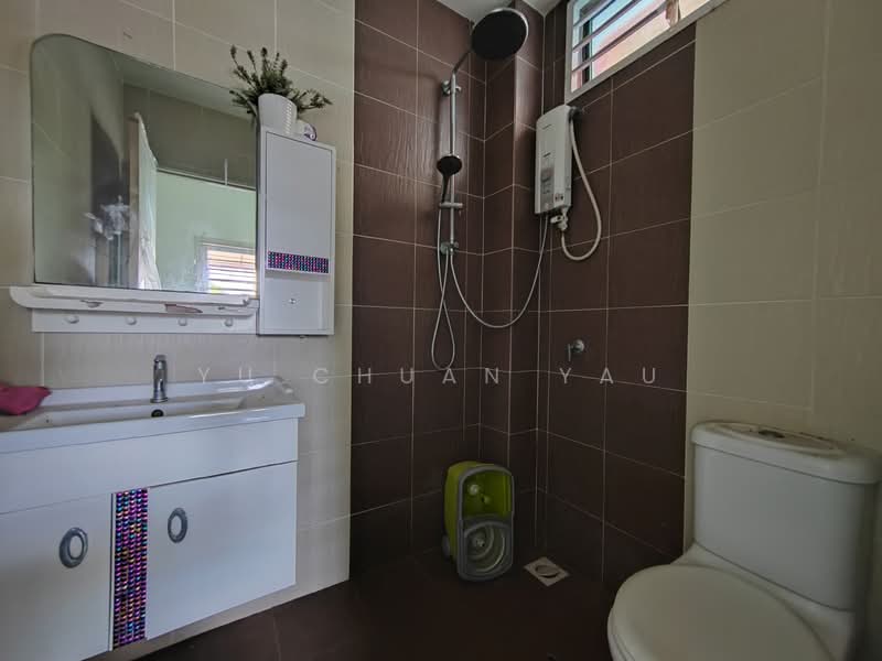 Rumah Banglo untuk Dijual di Paya Rumput (Melaka) - Yu Chuan Yau - Bathroom - PropertyGuru.com.my