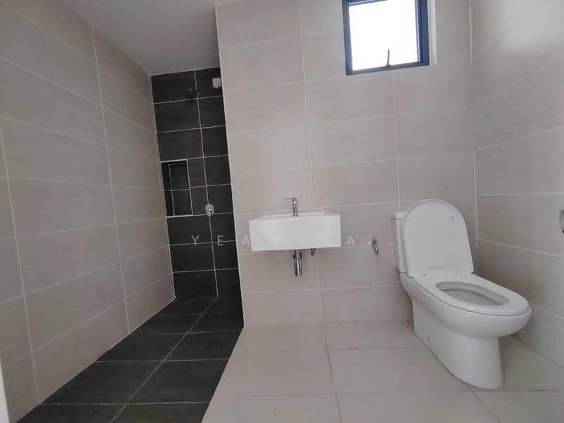 2-storey Terraced House for Sale in Rawang (Selangor) - Yean Ma - Bathroom - PropertyGuru.com.my