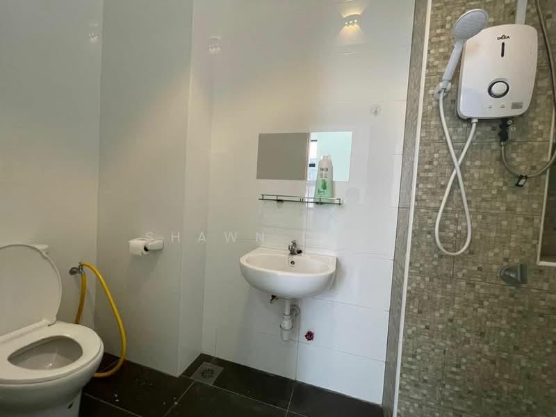 2-storey Terraced House for Rent in Bukit Indah (Iskandar Puteri (Nusajaya)) - Shawn Chan - Bathroom - PropertyGuru.com.my