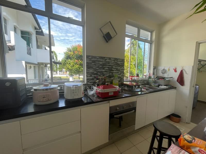 Terraced House for Sale in Horizon Hills (Iskandar Puteri (Nusajaya)) - Ember Lim - Kitchen - PropertyGuru.com.my