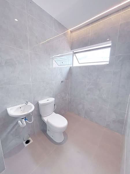 2-storey Terraced House for Sale in Skudai (Johor) - Jessica Tiew - Bathroom - PropertyGuru.com.my