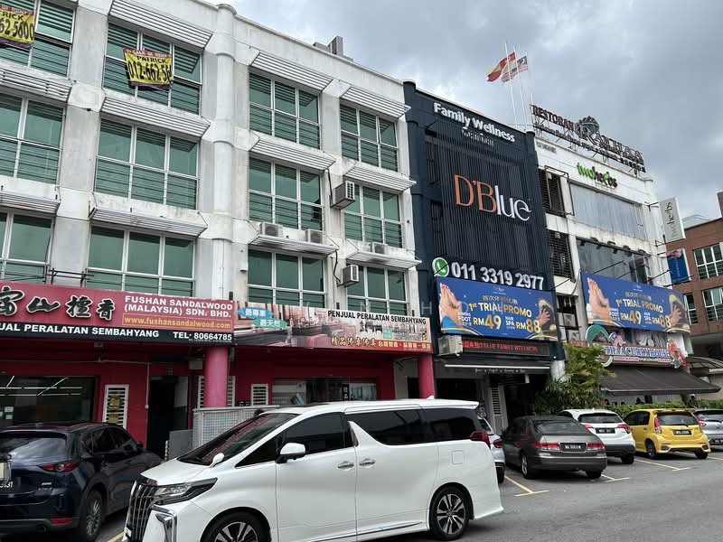 Shop for Rent in Bandar Puteri Puchong (Puchong) - Calvin Hoh - Exterior - PropertyGuru.com.my