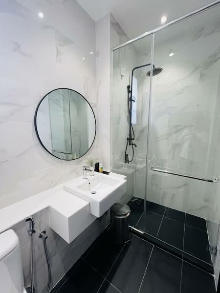 Cluster House for Sale in Eco Majestic (Semenyih) - Mohd Aizat Saiful Bahri - Bathroom - PropertyGuru.com.my