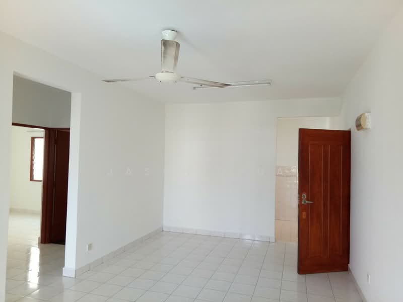 Selesa Puteri Condominium - 3