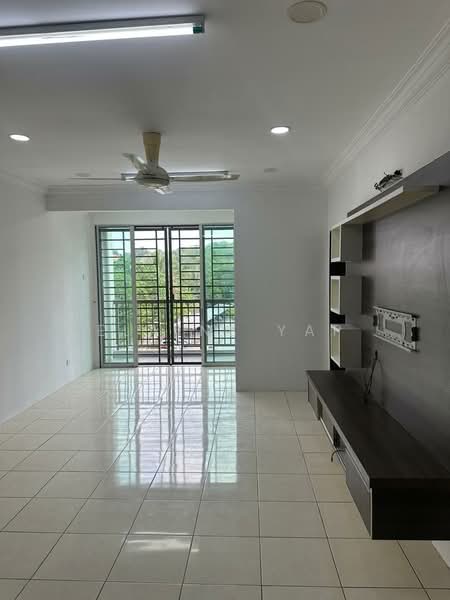 Kondominium untuk Dijual di Ampang Prima - Elaine Yap - Living Room - PropertyGuru.com.my