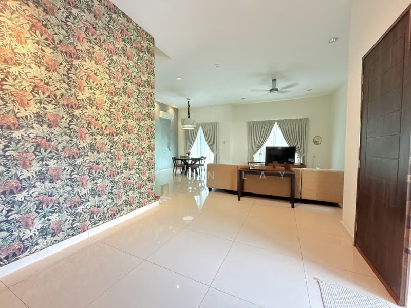 Rumah Berkembar untuk Dijual di Taman Kluang Indah (Kluang) - Gipson Lay - Living Room - PropertyGuru.com.my