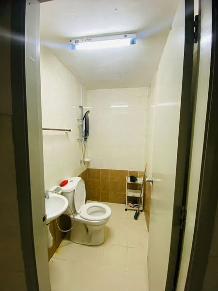 Condominium for Rent at Prima U1 - Nazrin Affendy - Bathroom - PropertyGuru.com.my
