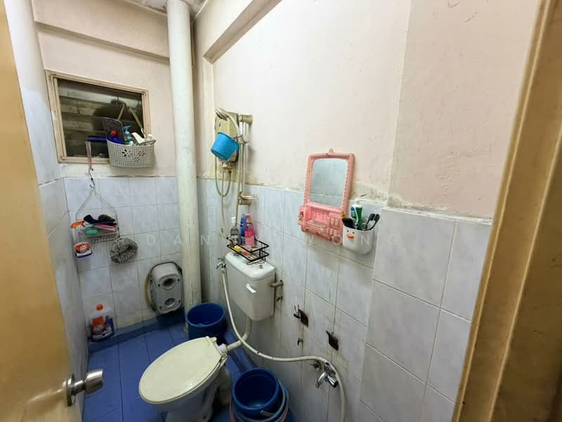 Apartment for Sale at Casa Ria Apartment - Danny Wong - Bathroom - PropertyGuru.com.my