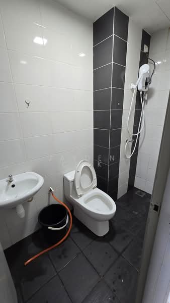 Service Residence for Rent at Silk Sky - Jayden Chik - Bathroom - PropertyGuru.com.my