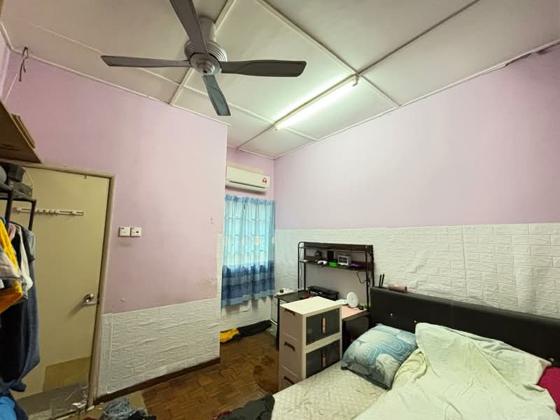 Rumah Teres 2 Tingkat untuk Dijual di BANDAR PUCHONG JAYA (Puchong) - Ann . - Bedroom - PropertyGuru.com.my