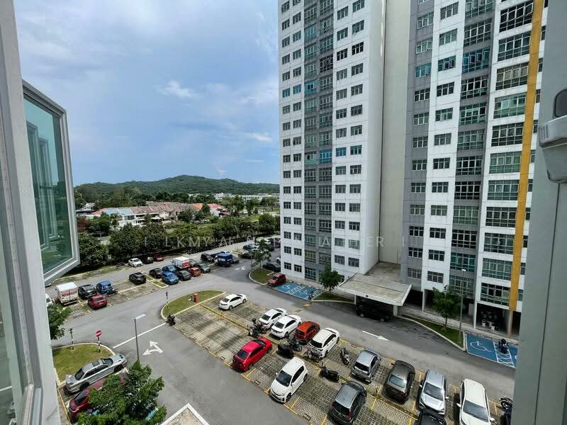 Pangsapuri untuk Dijual di Pangsapuri Seri Utama - Kylie Lee - Exterior - PropertyGuru.com.my