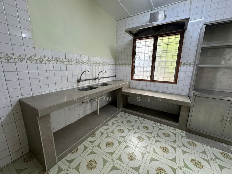 2-storey Terraced House for Rent in Seputeh (Kuala Lumpur) - Jason Tsen - Kitchen - PropertyGuru.com.my