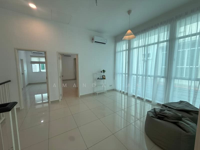 Rumah Teres 2 Tingkat untuk Disewa di Bayan Lepas (Penang) - Amanda Lam - Living Room - PropertyGuru.com.my