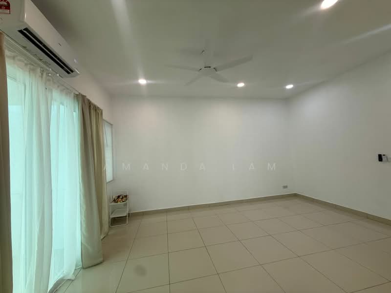 Rumah Teres 2 Tingkat untuk Disewa di Bayan Lepas (Penang) - Amanda Lam - Living Room - PropertyGuru.com.my