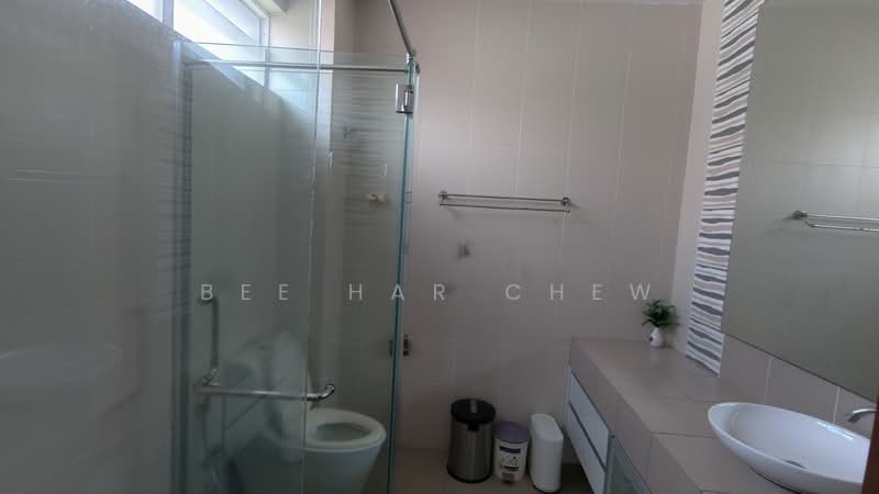 Rumah Berkembar untuk Disewa di Setia Eco Park (Setia Alam) - Bee Har Chew - Bathroom - PropertyGuru.com.my
