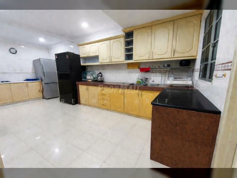 Bungalow for Sale in Subang (Selangor) - Reena Sarif - Kitchen - PropertyGuru.com.my