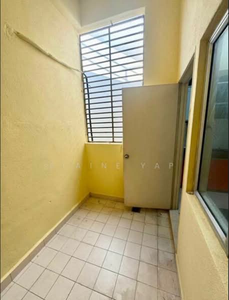 Kondominium untuk Dijual di Ampang Prima - Elaine Yap - Balcony - PropertyGuru.com.my