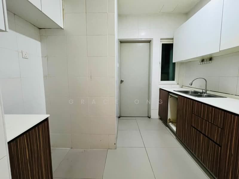 Apartment for Rent at Seasons Amara Larkin - Grace Ong - Kitchen - PropertyGuru.com.my