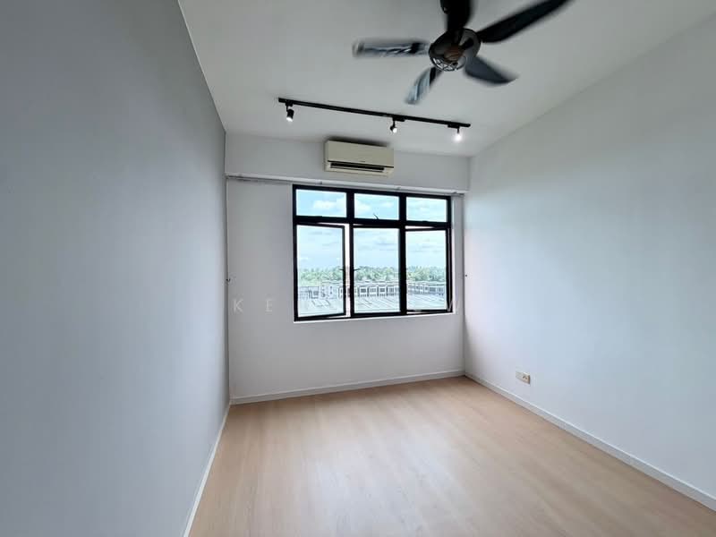 Sky Gardens Residences - 4