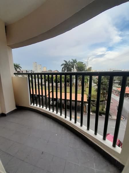 Pangsapuri untuk Dijual di Anjung Hijau (Greenfields) - Rain Tan - Balcony - PropertyGuru.com.my