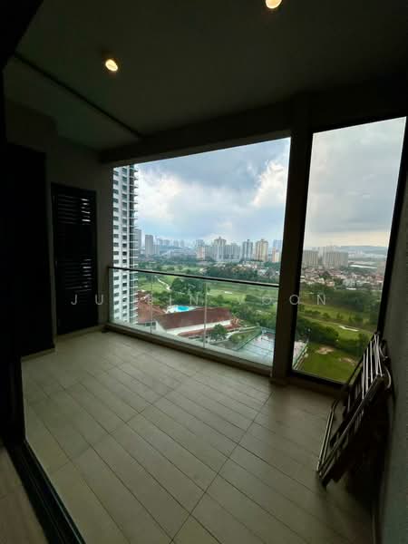 Servis Apartment untuk Dijual di Twin Arkz - Justin Voon - Balcony - PropertyGuru.com.my