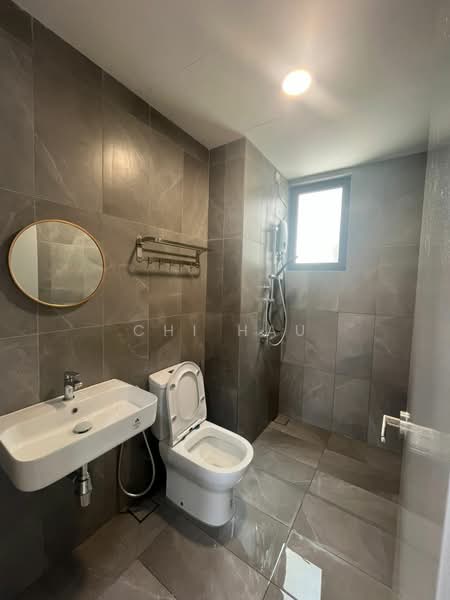 Servis Apartment untuk Disewa di Alira @ Metropark Subang - Chi Hau - Bathroom - PropertyGuru.com.my