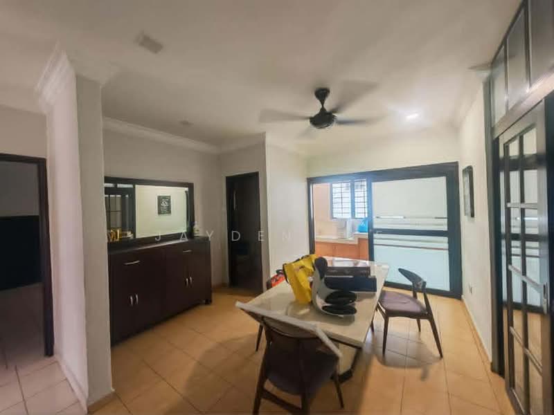 Rumah Teres untuk Dijual di Bandar Puteri Puchong (Puchong) - Jayden Lee - Dining Room - PropertyGuru.com.my