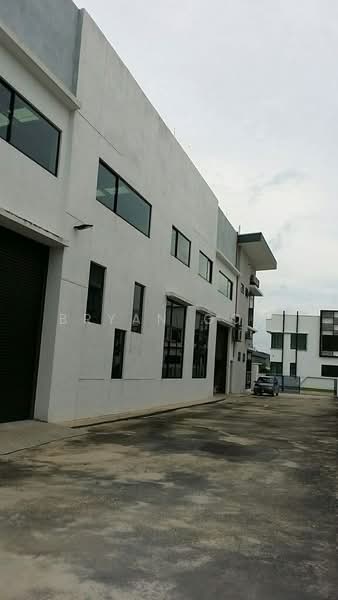 80x180 Semi-Detached Factory @ Setia Business Park - 2