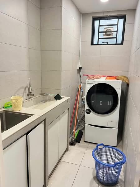 Service Residence for Sale at Woodsbury Suites - Jasmine Teh - Interior - PropertyGuru.com.my