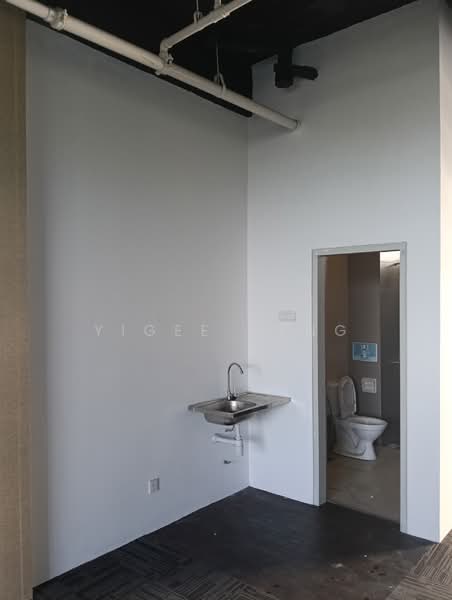 Pejabat untuk Disewa di Kota Kemuning (Shah Alam) - Yigee Heng - Bathroom - PropertyGuru.com.my