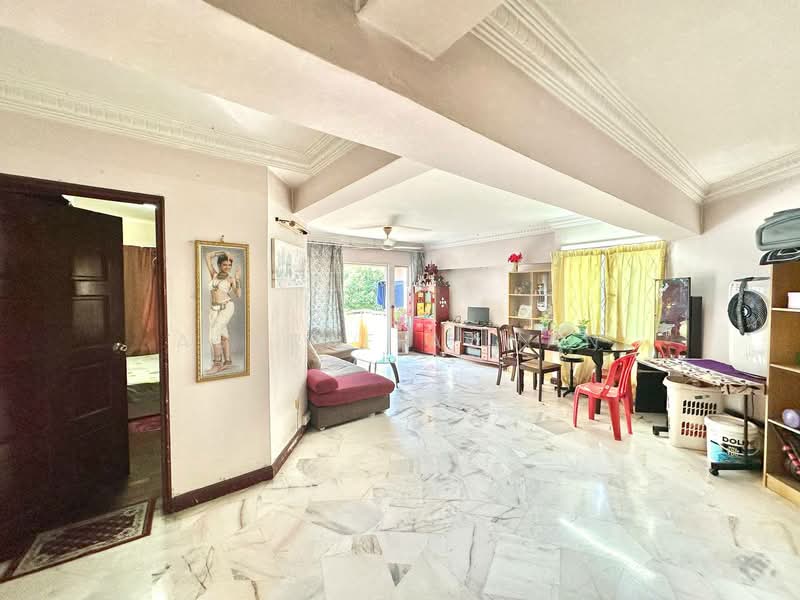 Condominium for Sale at Le Jardine Condominium - Ashraf Azwan - Living Room - PropertyGuru.com.my