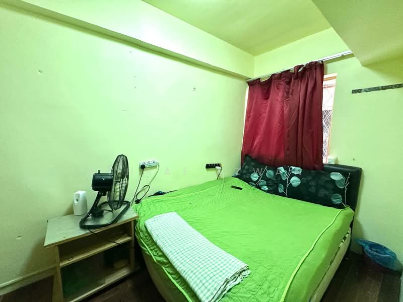 Condominium for Sale at Le Jardine Condominium - Ashraf Azwan - Bedroom - PropertyGuru.com.my