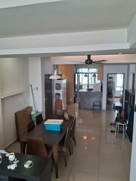 Townhouse for Rent in Taman Bukit Serdang (Seri Kembangan) - Nicholas Lew - Dining Room - PropertyGuru.com.my